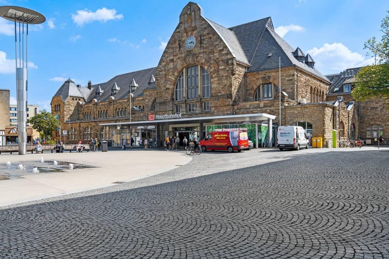 Apartment 4, Direkt Am Bahnhof Aix-la-Chapelle Extérieur photo